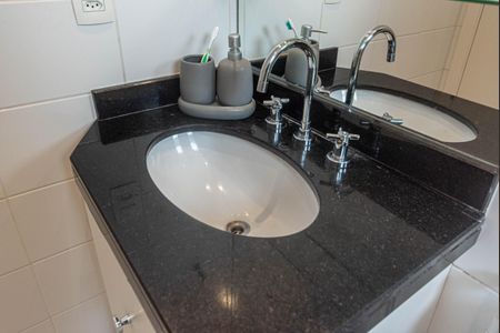 Apartamento para alugar com 95m², 3 quartos e 2 vagasBanheiro da Suíte 1