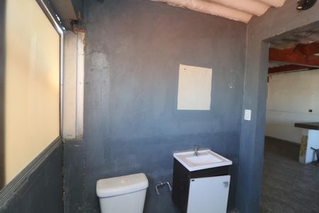 Casa para alugar com 320m², 5 quartos e 3 vagasBanheiro de Serviço