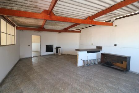 Casa para alugar com 320m², 5 quartos e 3 vagasÁrea de Serviço