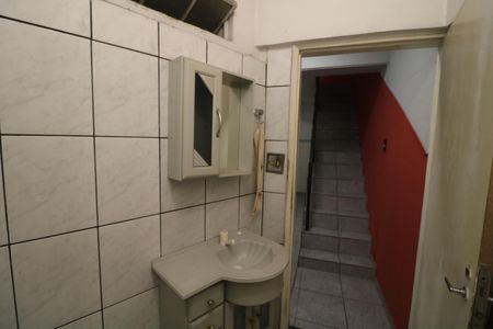 Casa para alugar com 320m², 5 quartos e 3 vagasBanheiro 2