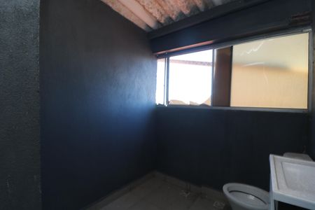 Casa para alugar com 320m², 5 quartos e 3 vagasBanheiro de Serviço