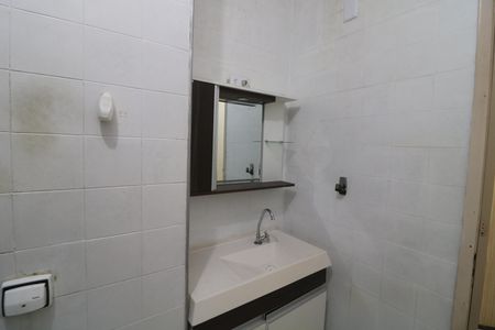 Casa para alugar com 320m², 5 quartos e 3 vagasBanheiro de Serviço 2