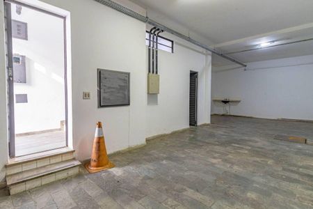 Casa à venda com 320m², 4 quartos e 2 vagas