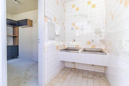 Casa à venda com 320m², 4 quartos e 2 vagas