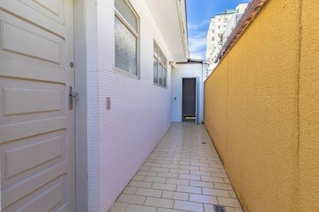 Casa à venda com 320m², 4 quartos e 2 vagas