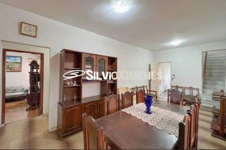 Casa à venda com 350m², 5 quartos e 2 vagas