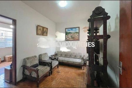 Casa à venda com 5 quartos, 350m² em Santa Efigênia, Belo Horizonte