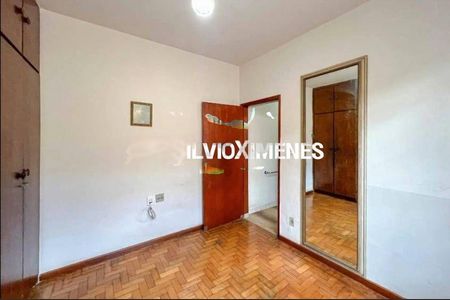 Casa à venda com 350m², 5 quartos e 2 vagas