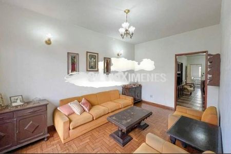 Casa à venda com 350m², 5 quartos e 2 vagas