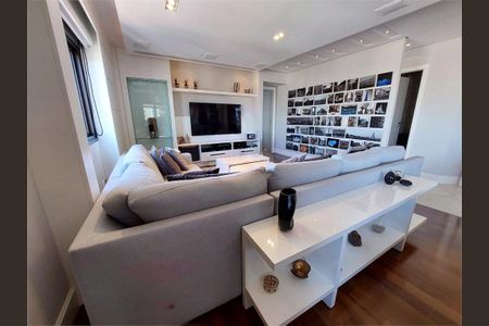 Apartamento à venda com 218m², 3 quartos e 4 vagas