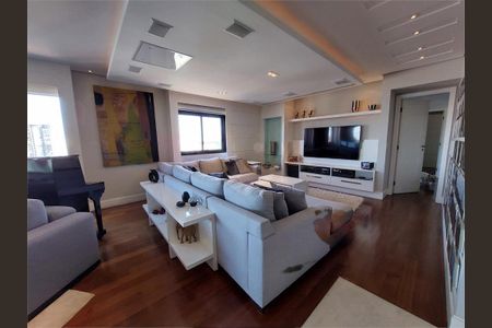 Apartamento à venda com 218m², 3 quartos e 4 vagas