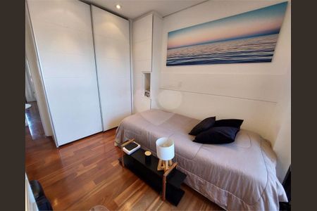 Apartamento à venda com 218m², 3 quartos e 4 vagas