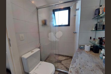Apartamento à venda com 218m², 3 quartos e 4 vagas