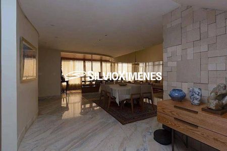 Apartamento à venda com 436m², 4 quartos e 5 vagas