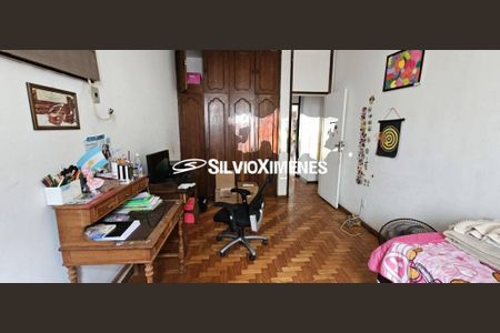 Casa à venda com 285m², 3 quartos e 4 vagas