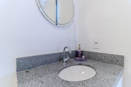 Studio para alugar com 25m², 1 quarto e sem vaga Studio para alugar com 25m², 1 quarto e sem vagaBanheiro