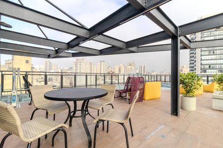 Studio para alugar com 25m², 1 quarto e sem vaga Studio para alugar com 25m², 1 quarto e sem vagaPiscina