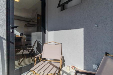 Studio para alugar com 25m², 1 quarto e sem vaga Studio para alugar com 25m², 1 quarto e sem vagaVaranda