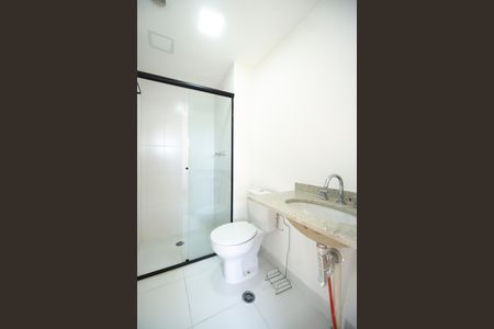 Apartamento à venda com 110m², 2 quartos e 2 vagas Apartamento à venda com 110m², 2 quartos e 2 vagasBanheiro da suíte 02