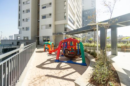 Apartamento à venda com 110m², 2 quartos e 2 vagas Apartamento à venda com 110m², 2 quartos e 2 vagasPlayground