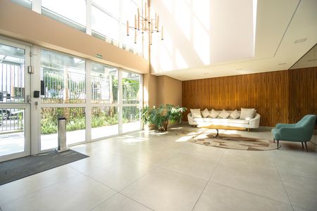 Apartamento à venda com 110m², 2 quartos e 2 vagas Apartamento à venda com 110m², 2 quartos e 2 vagasHall social