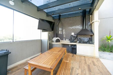 Apartamento à venda com 110m², 2 quartos e 2 vagas Apartamento à venda com 110m², 2 quartos e 2 vagasChurrasqueira