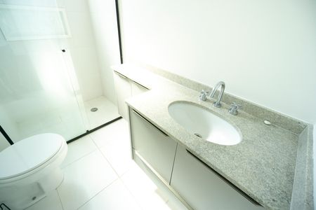 Apartamento à venda com 110m², 2 quartos e 2 vagas Apartamento à venda com 110m², 2 quartos e 2 vagasPia