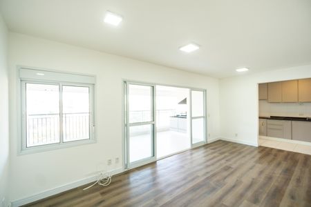 Apartamento à venda com 110m², 2 quartos e 2 vagas Apartamento à venda com 110m², 2 quartos e 2 vagasSala