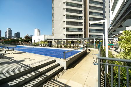 Apartamento à venda com 110m², 2 quartos e 2 vagas Apartamento à venda com 110m², 2 quartos e 2 vagasPiscina