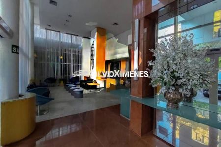Apartamento à venda com 25m², 1 quarto e 1 vaga