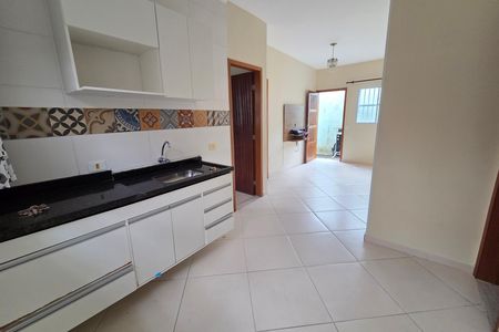 Cozinha de casa de condomínio para alugar com 2 quartos, 41m² em Cidade das Crianças, Praia Grande
