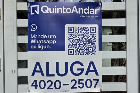 Casa de condomínio para alugar com 41m², 2 quartos e 1 vaga Casa de condomínio para alugar com 41m², 2 quartos e 1 vagaQR