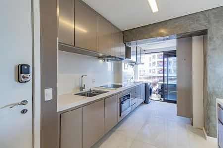 Apartamento para alugar com 100m², 2 quartos e 2 vagas Apartamento para alugar com 100m², 2 quartos e 2 vagasCozinha e Área de Serviço