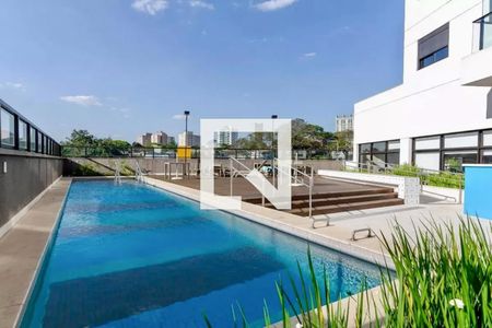 Apartamento para alugar com 100m², 2 quartos e 2 vagas Apartamento para alugar com 100m², 2 quartos e 2 vagasÁrea comum - Piscina