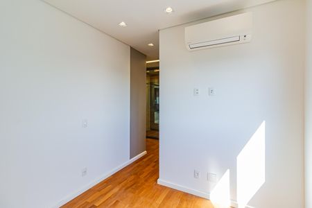 Apartamento para alugar com 100m², 2 quartos e 2 vagas Apartamento para alugar com 100m², 2 quartos e 2 vagasSuíte 1