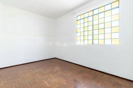 Casa à venda com 270m², 4 quartos e 3 vagas