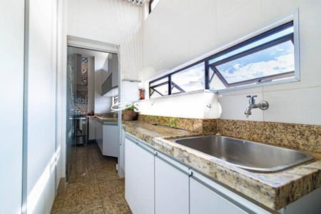 Apartamento à venda com 100m², 2 quartos e 2 vagas