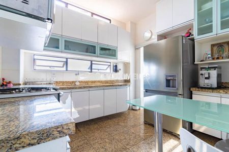 Apartamento à venda com 100m², 2 quartos e 2 vagas