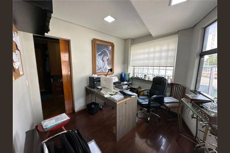Casa à venda com 140m², 4 quartos e 1 vaga