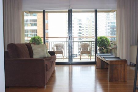 Apartamento à venda com 3 quartos, 171m² em Indianópolis, São Paulo