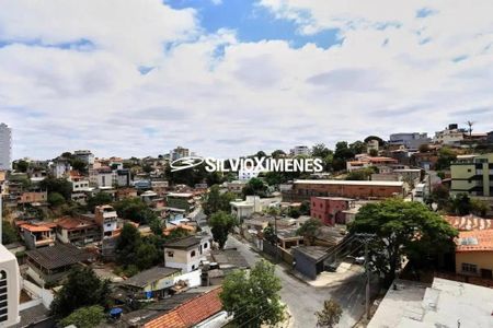 Apartamento à venda com 167m², 3 quartos e 3 vagas