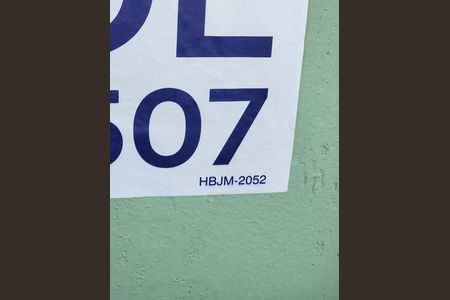 Casa à venda com 250m², 3 quartos e 2 vagas Casa à venda com 250m², 3 quartos e 2 vagasPlaca