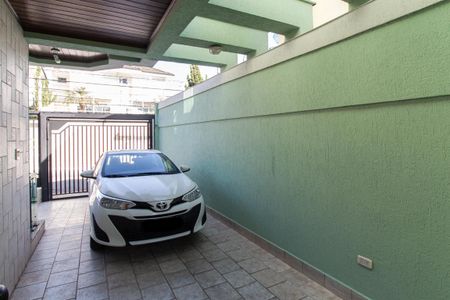 Casa à venda com 250m², 3 quartos e 2 vagas Casa à venda com 250m², 3 quartos e 2 vagasGaragem