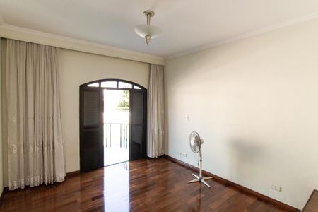 Casa à venda com 250m², 3 quartos e 2 vagas Casa à venda com 250m², 3 quartos e 2 vagasSuíte 1