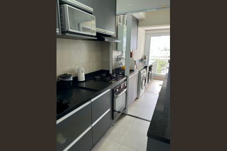 Apartamento à venda com 2 quartos, 62m² em Vila Anastácio, São Paulo