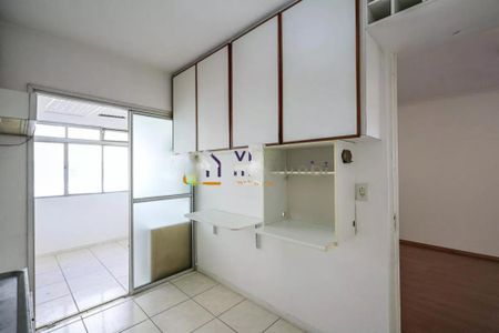 Apartamento para alugar com 72m², 3 quartos e 1 vaga