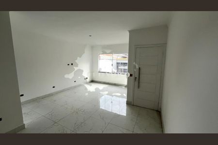 Casa à venda com 3 quartos, 120m² em Vila Canero, São Paulo