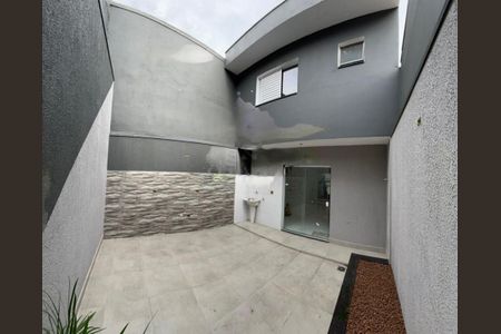 Casa à venda com 3 quartos, 120m² em Vila Canero, São Paulo