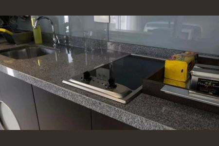 Apartamento à venda com 1 quarto, 34m² em Aclimação, São Paulo