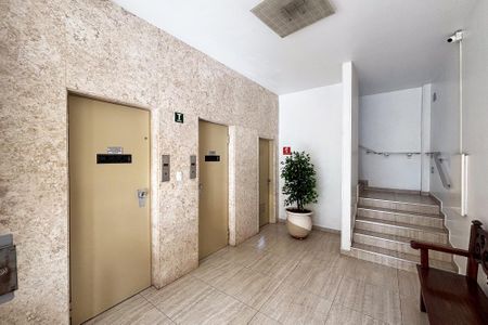 Apartamento à venda com 45m², 1 quarto e sem vagahall de entrada